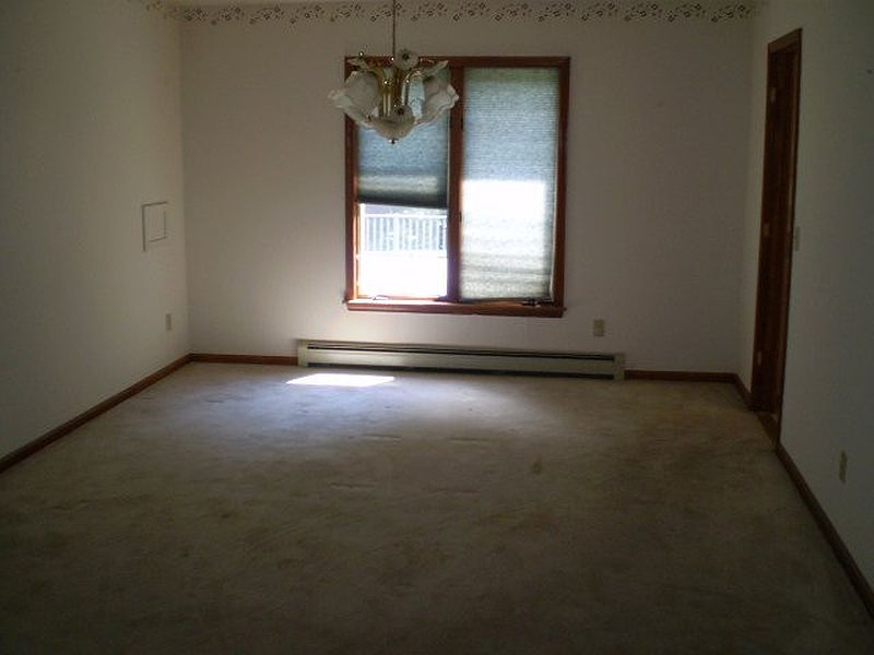 5th image of 41 Stonybrook Rd
