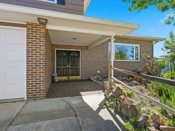 135 Ash St, Edgemont, SD 57783