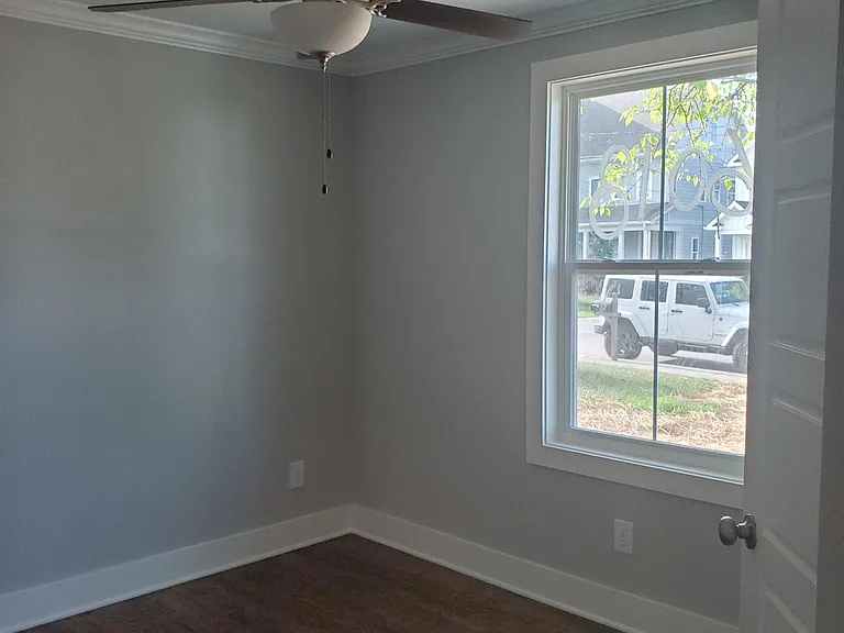 6018 California Ave — Photo 6