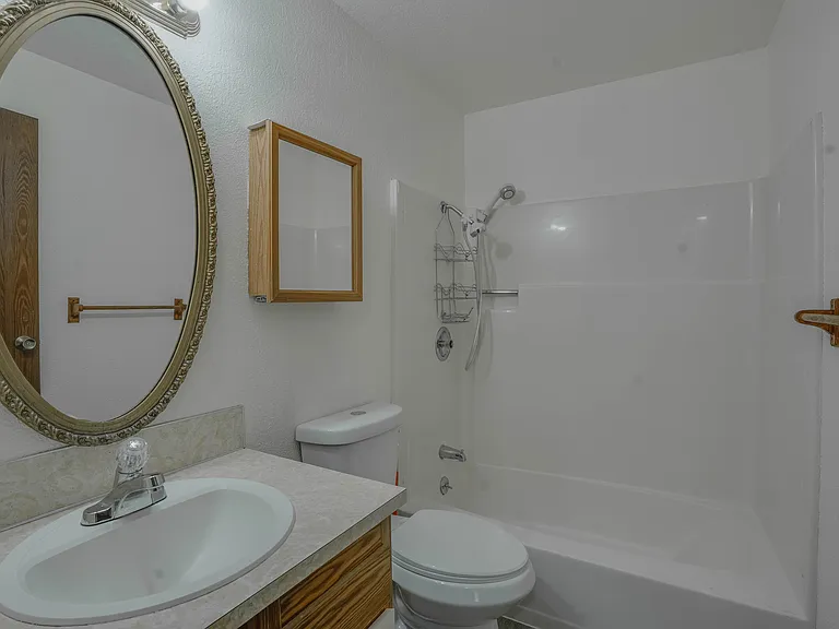 1122 NW Market St #5 — Photo 17