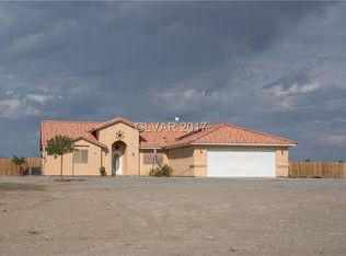 2680 S Rainbow Ave, Pahrump, NV 89048