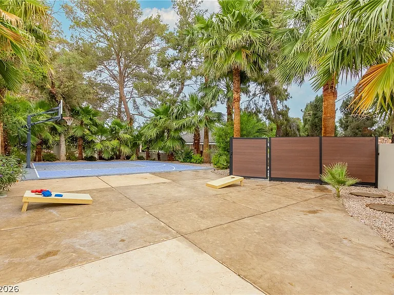 7270 Loma Alta Cir — Photo 53