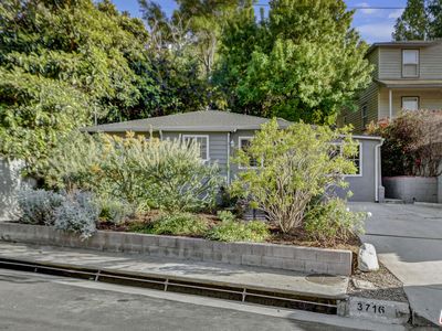 3716 Ackerman Dr, Los Angeles, CA, 90065