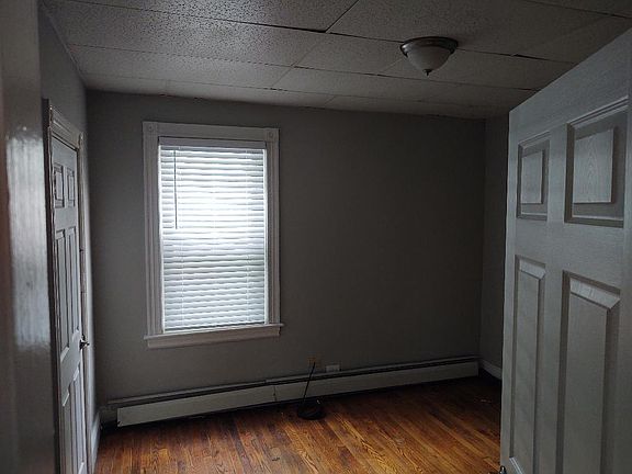 2nd image of 71 Sorrento St Floor 2