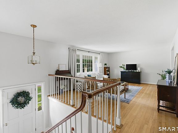 4th image of 3 Branch Brook Drive
