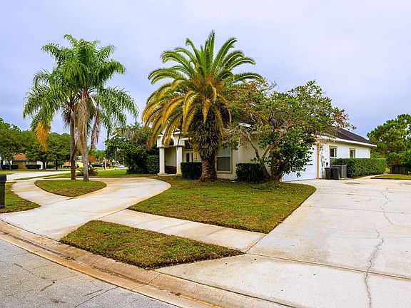 4th image of 17 Greenvale Dr