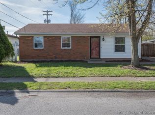 1603 Blackiston View Dr, Clarksville, IN 47129