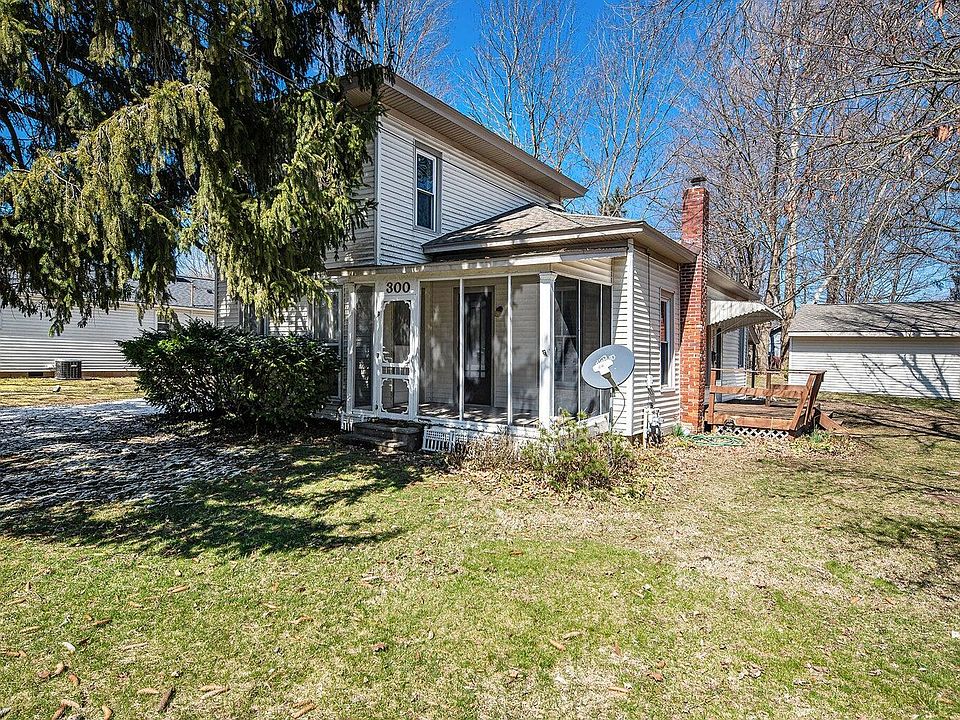1st image of 300 N Sherwood Ave