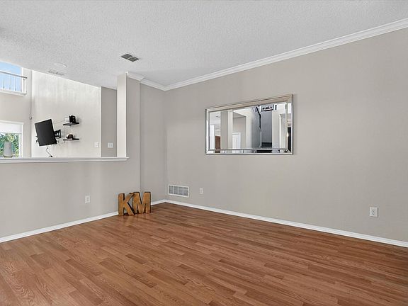 5th image of 5825 Rockport Ln
