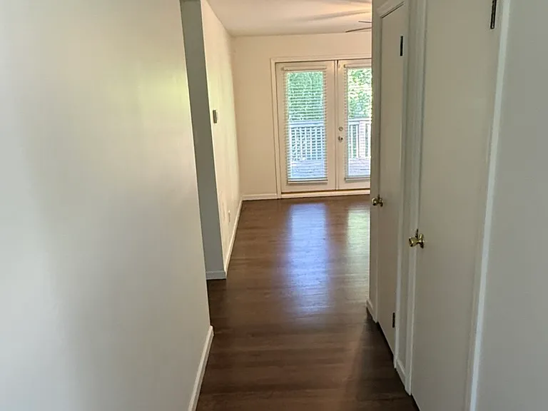 2760 Wayman Dr — Photo 6