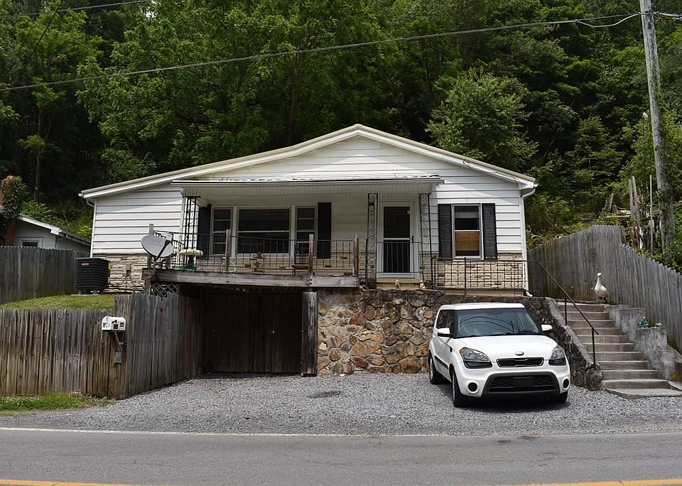 1134 Old Bramwell Rd, Bluefield, WV 24701 Zillow