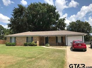 2888 Matt Dr, Longview, TX 75605