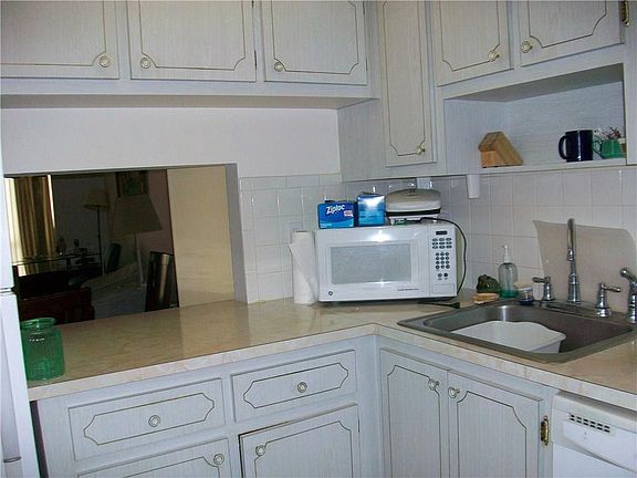 4th image of 7847 N Golf Circle Drive #208