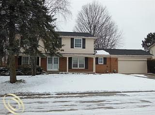1st image of 30051 Club House Ln