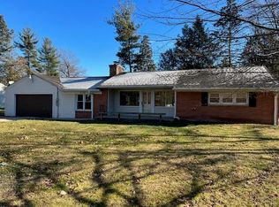 1324 Post Dr, Rockford, IL