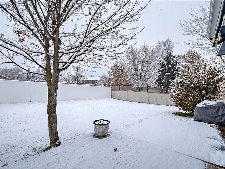 9216 N Londale Dr — Photo 21