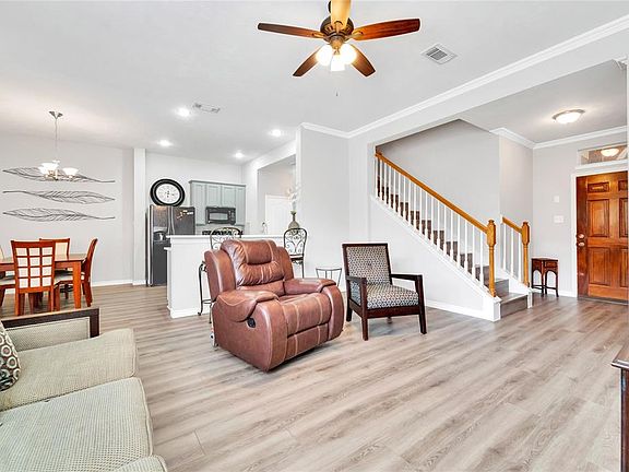 3rd image of 5335 Canyon Hollow Dr