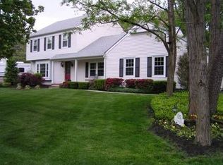 125 Stone Hedge Dr, Toms River, NJ 08753