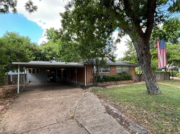 10144 Rockmoor Ct, Dallas, TX 75229