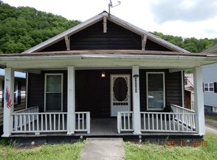 39509 Coal River Rd, Whitesville, WV 25209