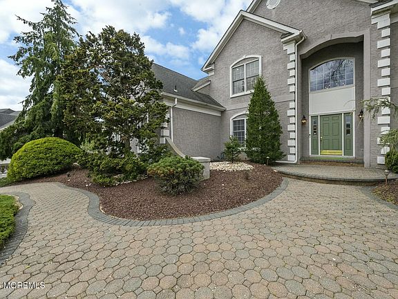 4th image of 530 Turtle Hollow Drive