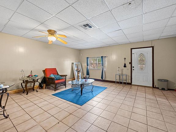 5th image of 608 Alta Vista Dr