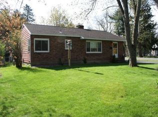 2 Aleda Dr, Glenville, NY 12302