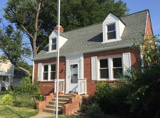 3817 9th St S, Arlington, VA 22204