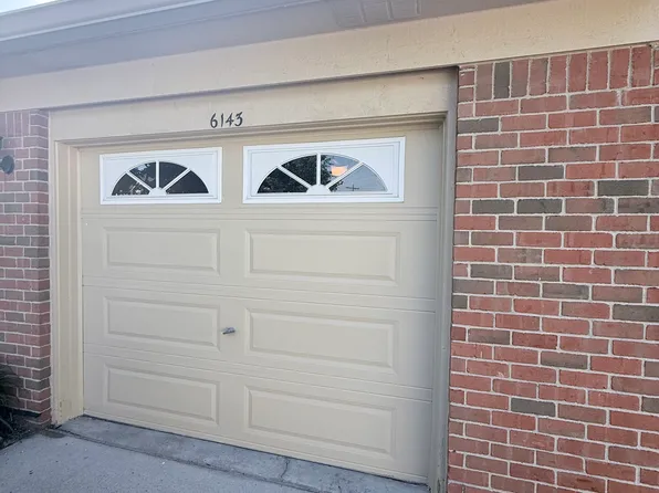 6143 Century Ct, Shelby Township, MI 48316