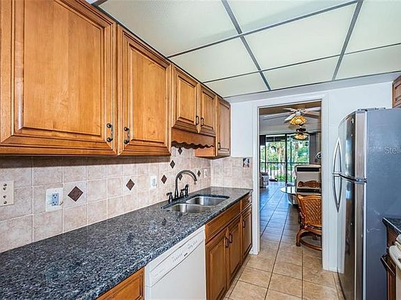 5th image of 1324 Pasadena Ave S APT 205