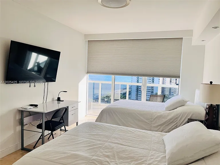 1830 S Ocean Dr #1404 — Photo 13