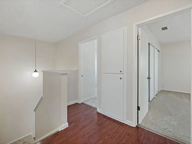 490 N 5th St — Photo 26