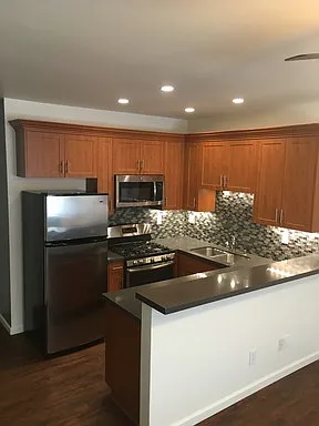 Floor plan 306