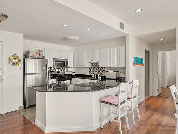 2nd image of 614 Pond St Unit 2306