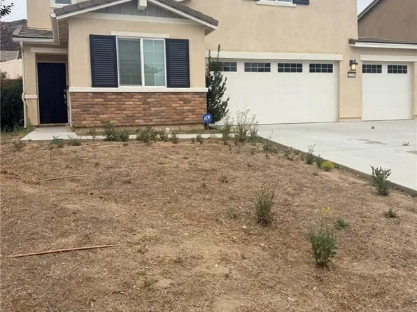 32201 Rambling Ct, Winchester, CA 92596