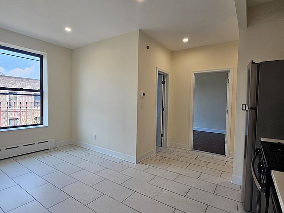 5th image of 25-95 37th St Unit 4