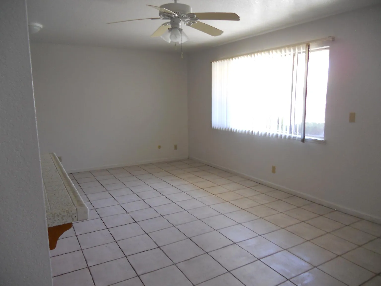 720 Givens Rd — Photo 3