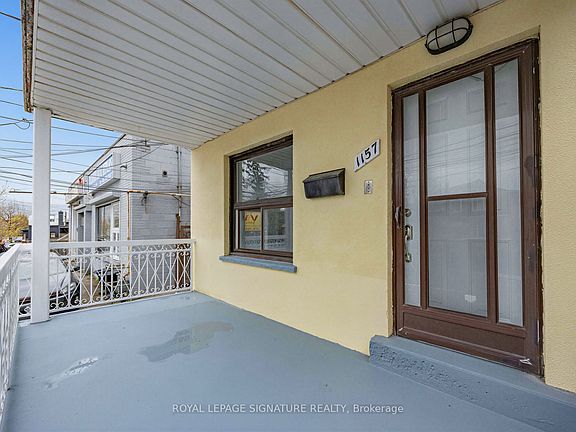 3rd image of 1157 Roselawn Ave
