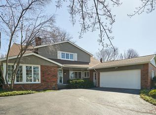 2965 Sulgrave Oval, Beachwood, OH 44122