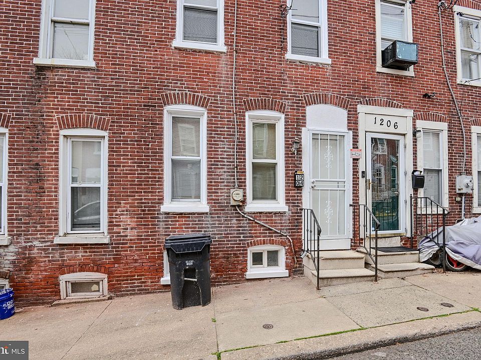 1st image of 1204 Pleasant St