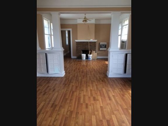 2nd image of 2439 Aubry St