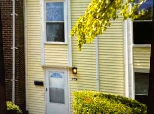 776 W Side Dr #9-C, Gaithersburg, MD 20878