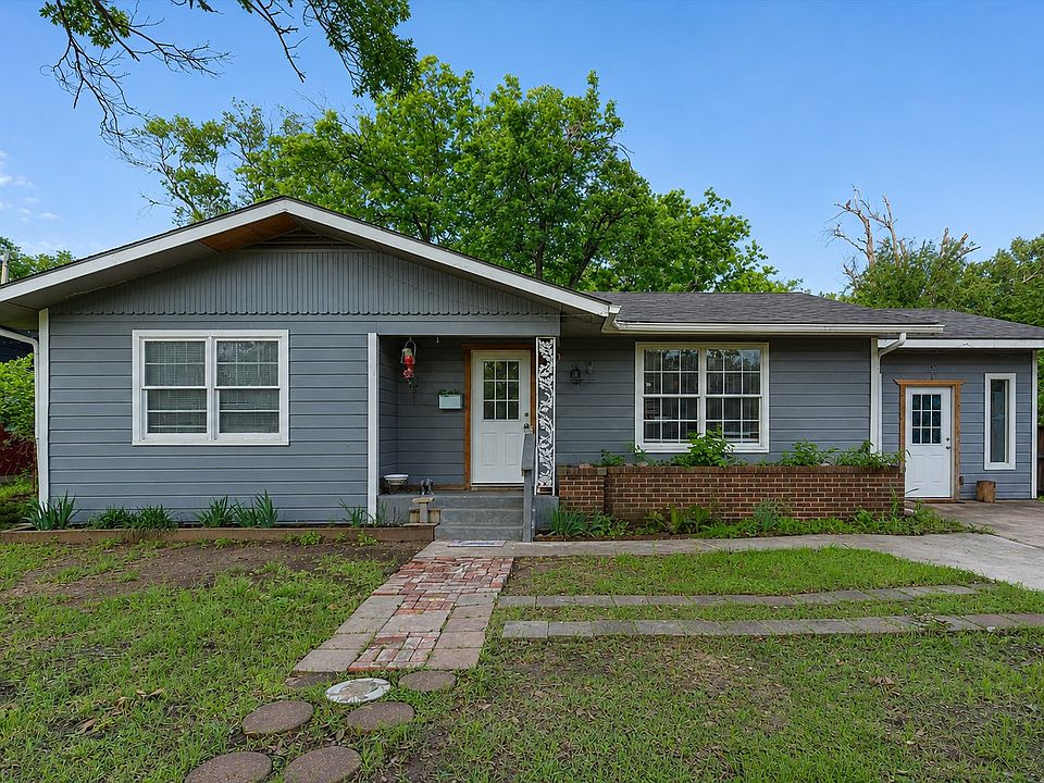 1st image of 302 S 38th St