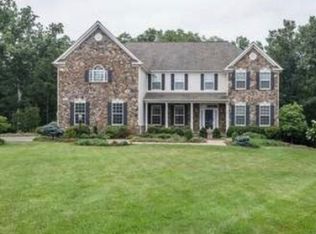 2800 Meander Creek Ln, Haymarket, VA 20169