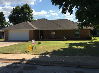 2016 Cottonwood Rd, Norman, OK 73071