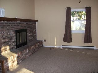 97 New Shaker Rd, Albany, NY 12205