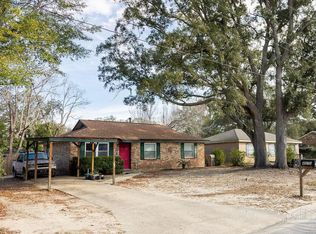 4670 Geneva Dr, Pensacola, FL 32526