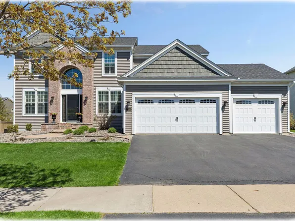 7136 Peony Ln N, Maple Grove, MN 55311