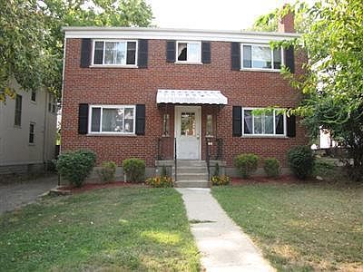 1st image of 863 Academy Ave