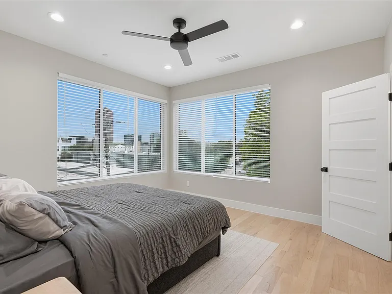 2214 Annex Ave #101 — Photo 12